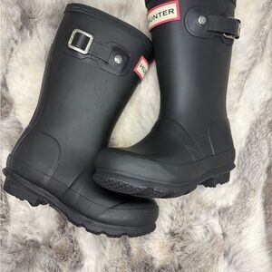 Hunter Kids Black Short Rain Boots with Buckle